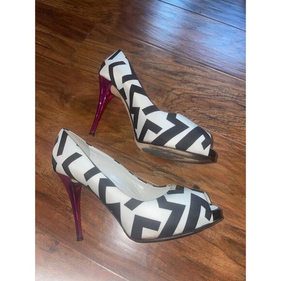 GIUSEPPE ZANOTTI Fulminato Printed Peep Toe Pumps 37 7 White Black - Picture 3 of 7
